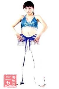 性感肚皮舞 三招让你快速丰胸