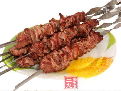 烤羊肉串