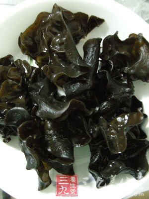 黑木耳排毒解毒