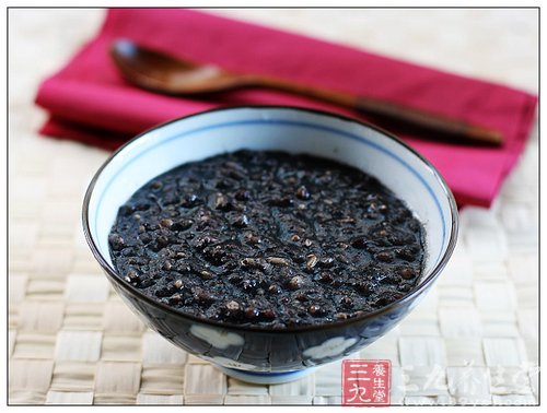 夏季中医养生的四道营养粥