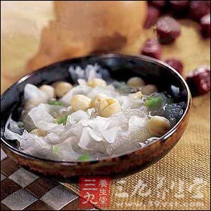 夏季中医养生的四道营养粥