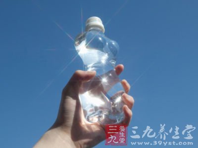 塑料瓶的达芬奇密码 瓶底数字藏毒性(2)