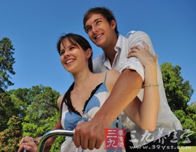 强壮心脏妙招 早餐喝纯果汁减少心脏病发作