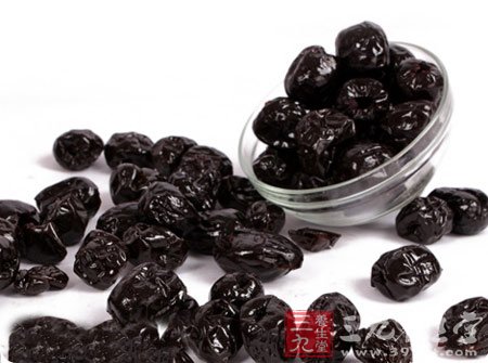 龟苓膏当甜点 吃“中药零食”您得悠着点儿