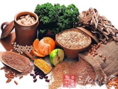 晚餐不当 当心会引发八种疾病