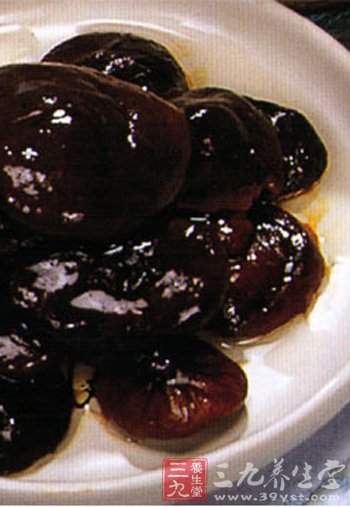 香菇要在温水里“冒泡”