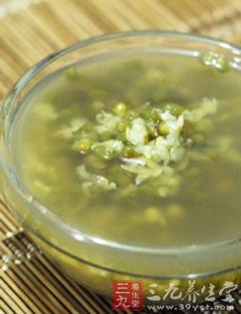 煮绿豆汤你会扔皮吗