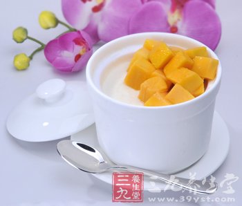 炎炎夏日怎么过 清凉美味水果捞伴您清爽过一夏