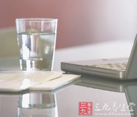 淡盐水喝出高血压