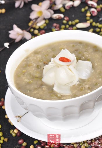 夏天肠胃比较“虚”不可盲目泻火