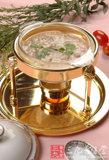 营养果汁让女人祛斑不难