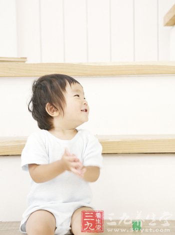 按摩这些穴位有助孩子长高