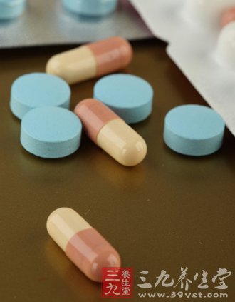 5个错误服药习惯 使药效流失损害健康