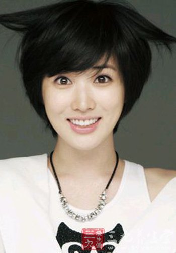 关注<em>女性</em>健康 <em>女人</em>的<em>头发</em>变少需要警惕三种疾