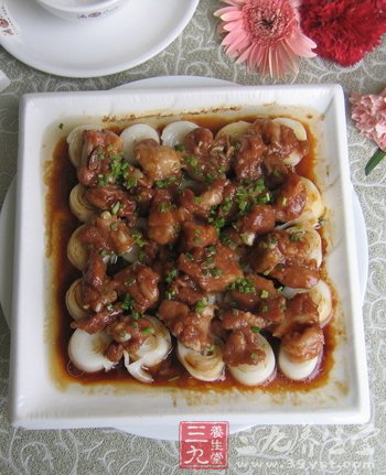 炎炎夏季要吃简单菜 揭秘美味腐乳蒸排骨的做法