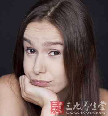 8个美容坏习惯让你变丑女