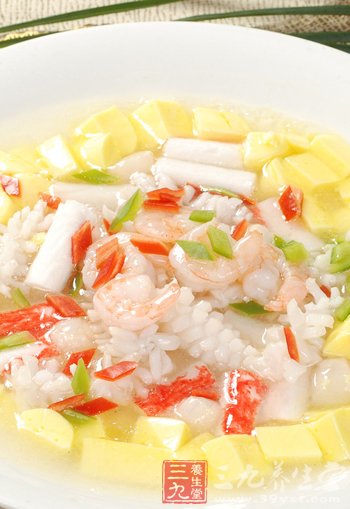 豆腐好处多吃多也有害