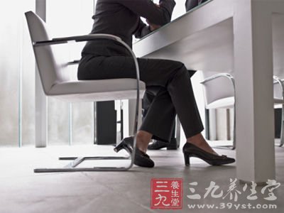 朝九晚五高跟鞋不离脚