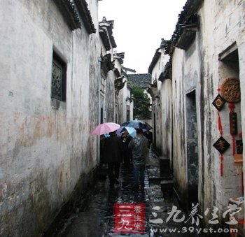 雨天如何祛湿防病