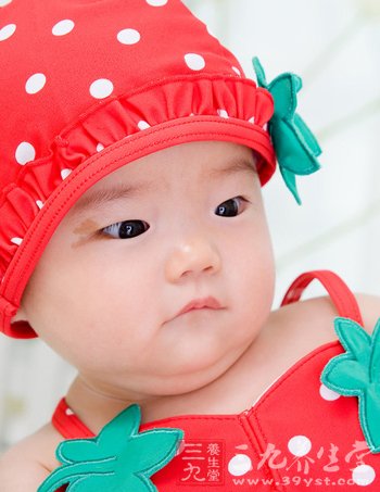 婴儿护理台_如何护理婴儿