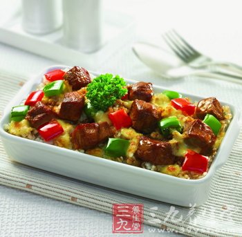 吃猪肉搭配食物有讲究