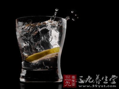不爱喝水