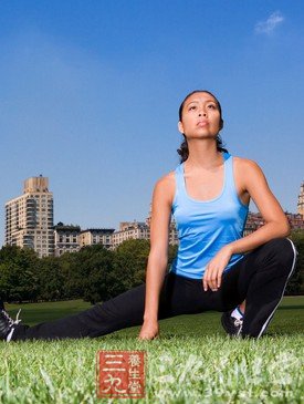 四大瑜伽瘦身法 修炼美人体