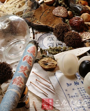 常灸百会穴治疗头痛症