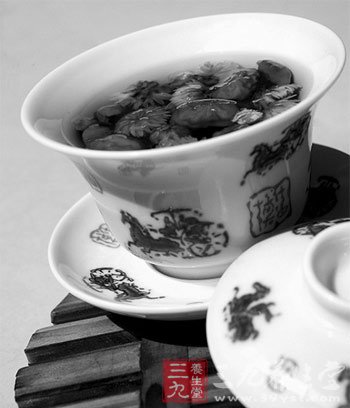 推荐:女人秋季茶疗养生效果好