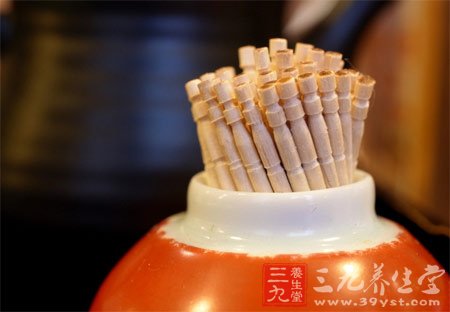 四种日用品是最好穴位按摩器