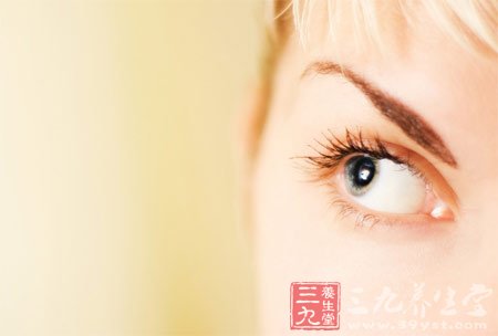 让五官年轻十岁的保养小窍门