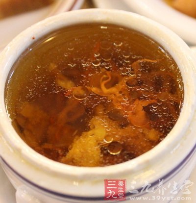 七种美容汤水 让女人全身水灵灵