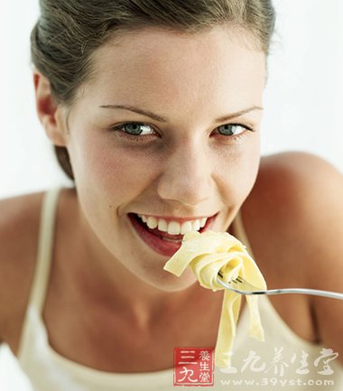 6种错误饮食让你秋天睡不醒