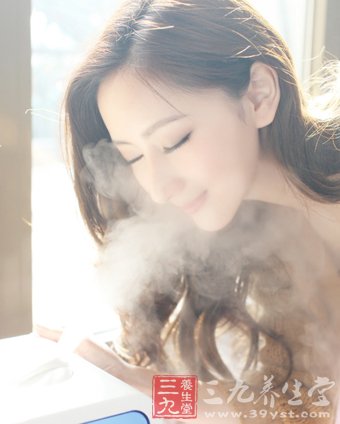 中医穴位按摩术 巧治各种鼻炎