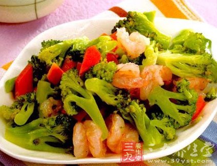 8大栗子菜谱 秋季健肾补脾首选