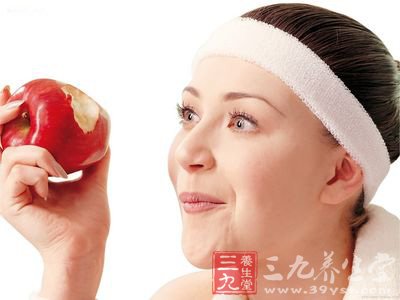 预防便秘中医有绝招 排毒疗法