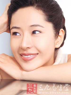 冬季护唇秘籍 让你&ldquo;唇唇&rdquo;动人