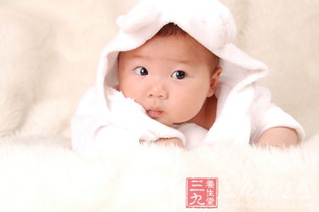 为何疝气手术后会复发