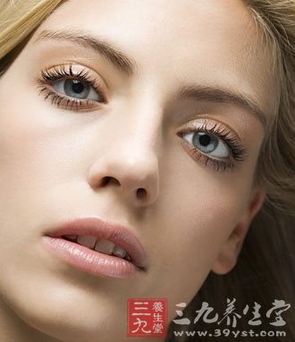 快速去眼袋食疗偏方 和灯泡眼说拜拜