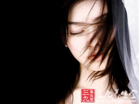 饮食护发大揭秘 养发护发的秘密武器