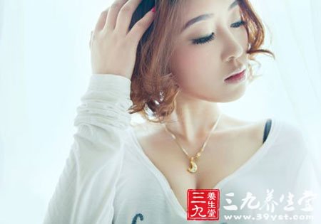 三九养生堂-荐 教主级女星丰胸的秘密武器
