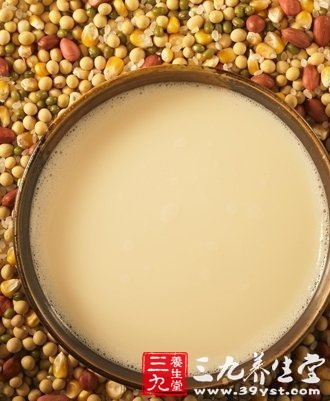 7大豆?jié){食譜 滋補(bǔ)養(yǎng)顏健康瘦身