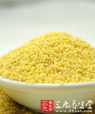 3營(yíng)養(yǎng)粗糧 正確吃潤(rùn)肺止瀉健膚美容