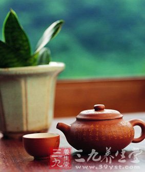 中醫(yī)秘方:冬季養(yǎng)生茶喝出健康