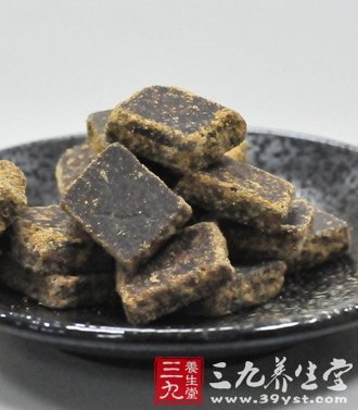 食療養(yǎng)生 紅棗糖水食療活血治痛經(jīng)