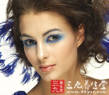 纠正七个美容误区成就女人不老神话