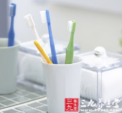 惊 生活中最易忽视的9个病菌温床