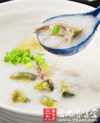 中医典籍 专家讲解秋季的四大经典养生方