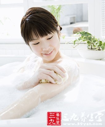 纠结 牙膏可以洗脸吗(3)-三九养生堂