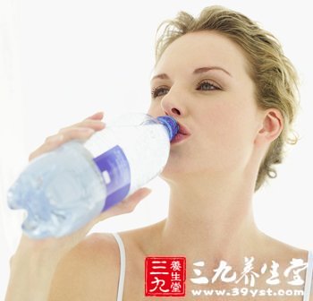 工作健康两不误 中医养生12时辰暗藏玄机